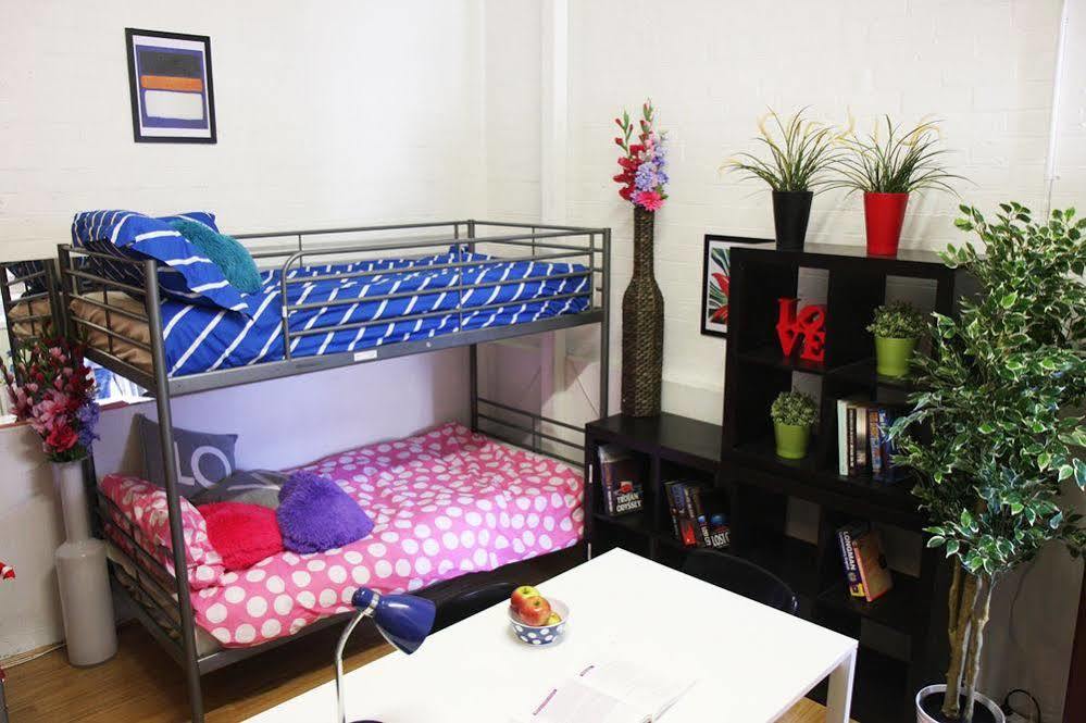 South Yarra Hostel Ville de Ville de Melbourne Extérieur photo